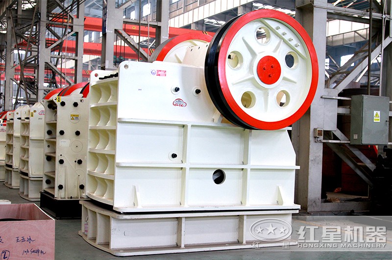 红星大型石头破碎机库存充足 红星大型石头破碎机库存充足